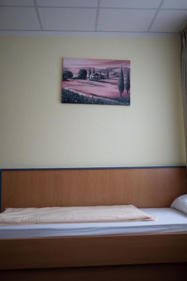 Radlstadl - Brauhaus Und Hotel Kaarst Extérieur photo